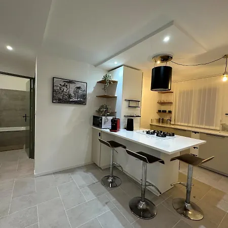 Apartment L'escapade Nimoise - A 700m De La Gare